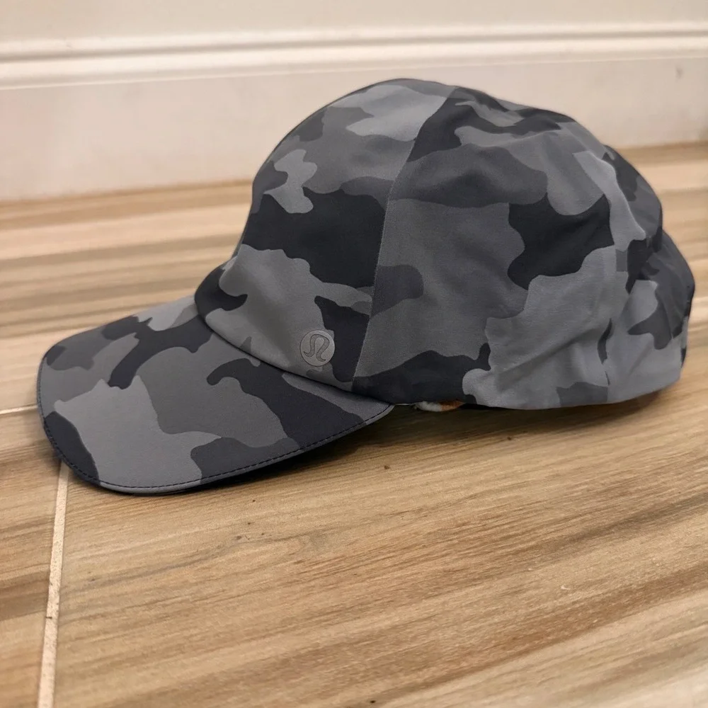Lululemon Fast and Free Run Hat Grey Camo Adjustable Reflective Running Cap OS